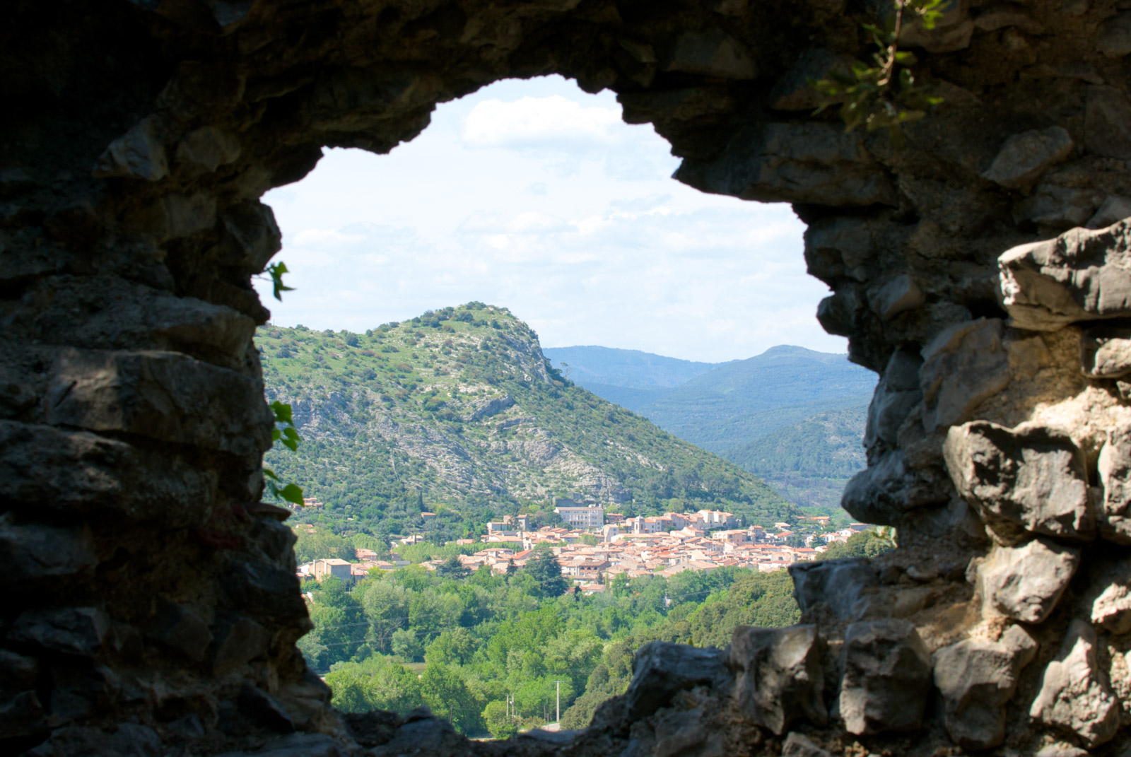 Anduze vue du château de Tomac